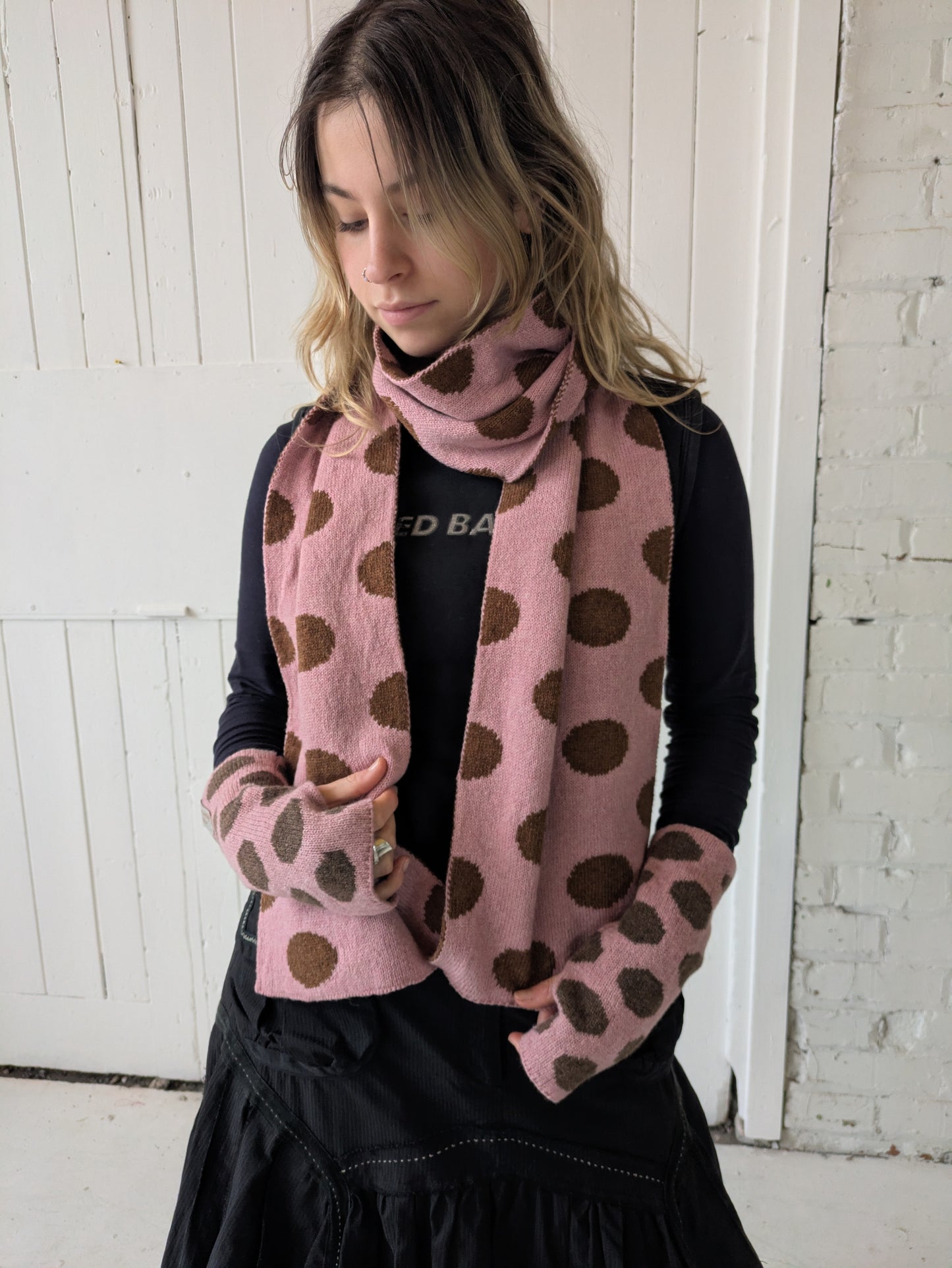 Spotty lambswool scarf