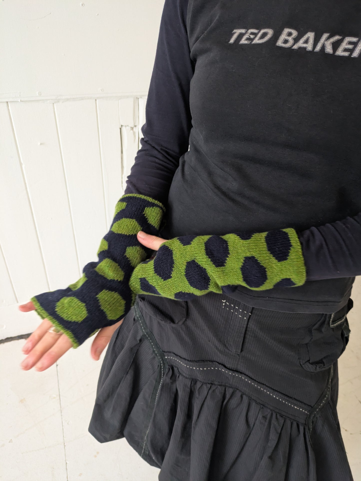 Dotty fingerless gloves