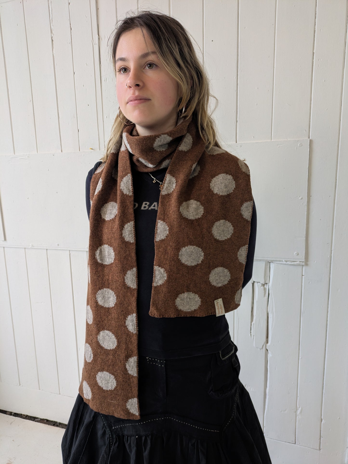 Spotty lambswool scarf