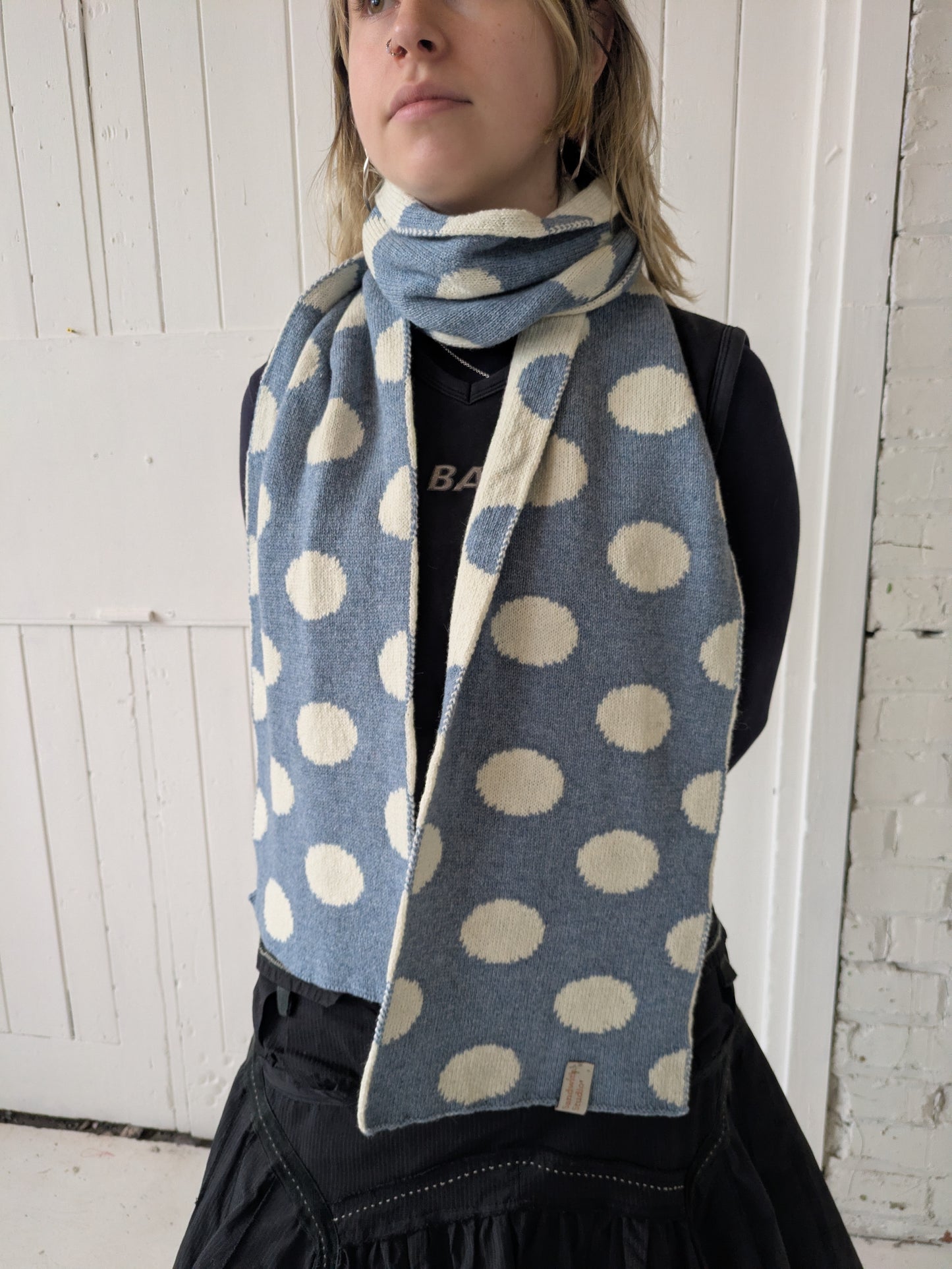 Spotty lambswool scarf
